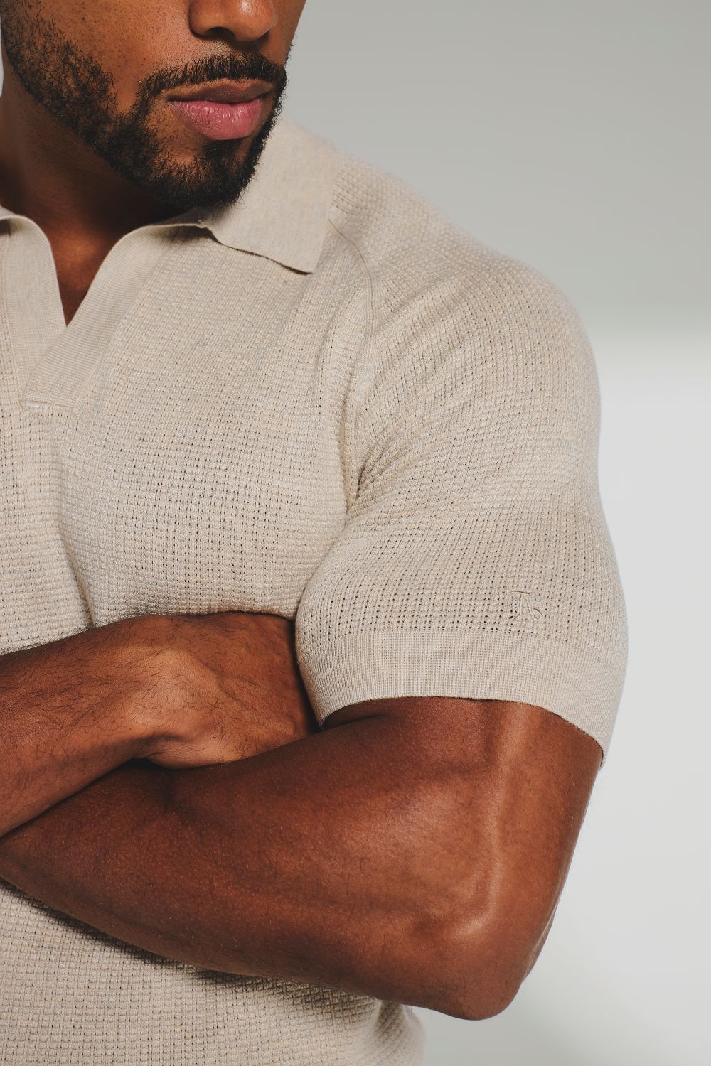 Square Textured Knitted Open Collar Polo Shirt in Wheat Marl