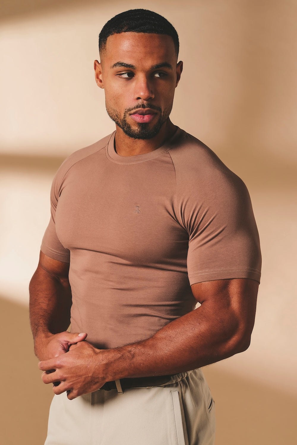 Muscle Fit T-Shirt in Soft Walnut