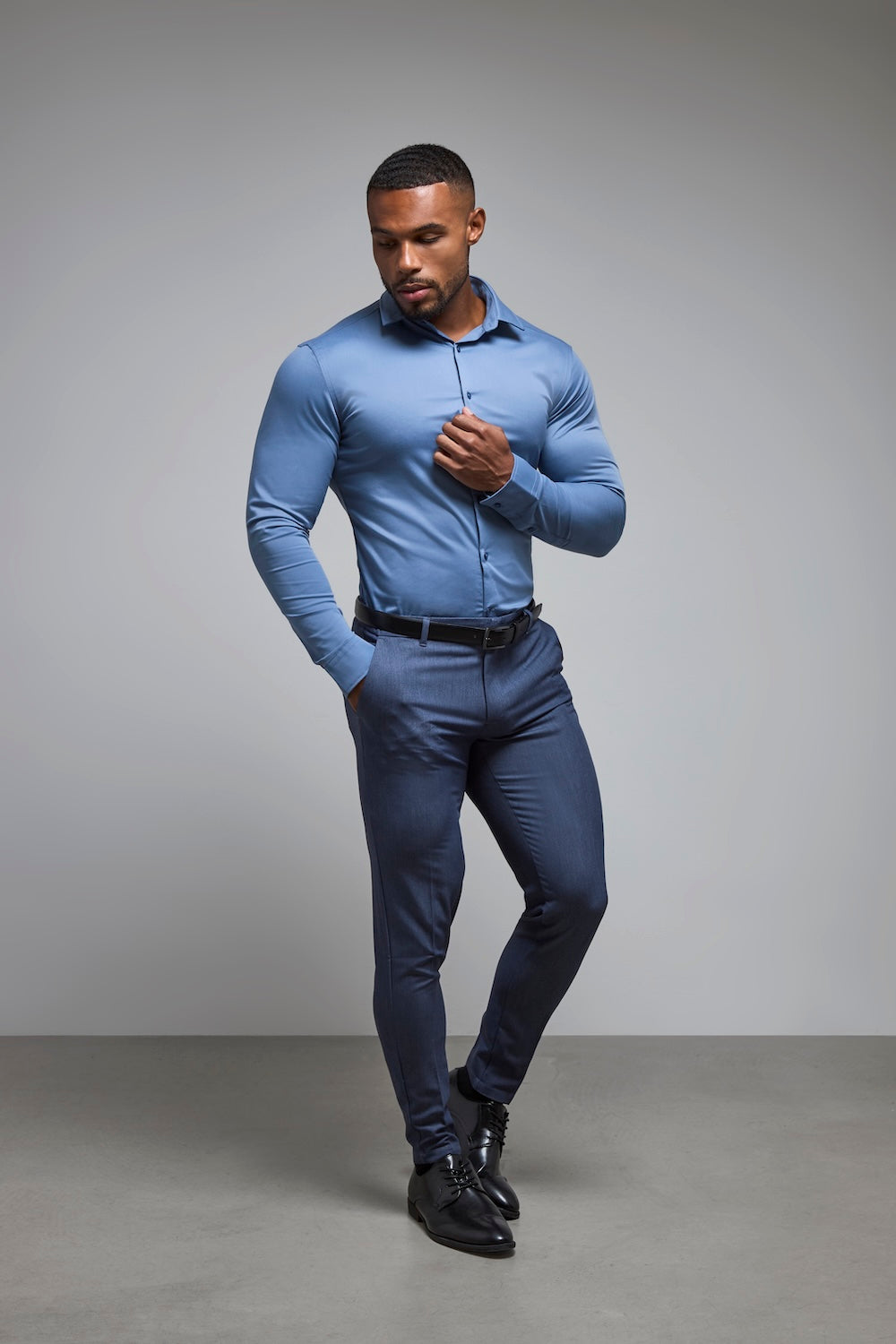 Muscle Fit Dress Shirt in Steel Blue