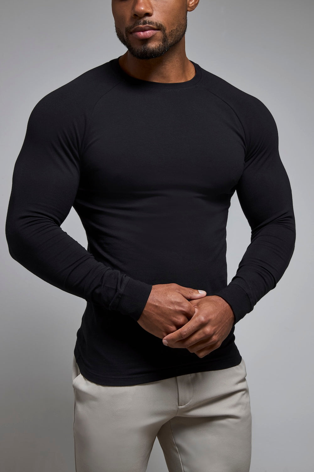 Muscle Fit Long Sleeve T-Shirt in Black