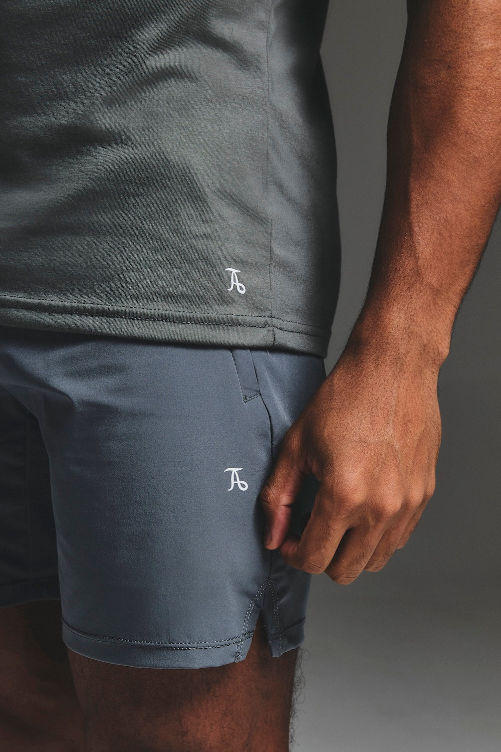 Essential Training Top in Charcoal