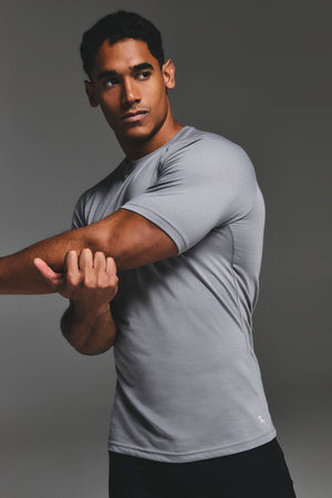 Essential Training Top in Mid Grey