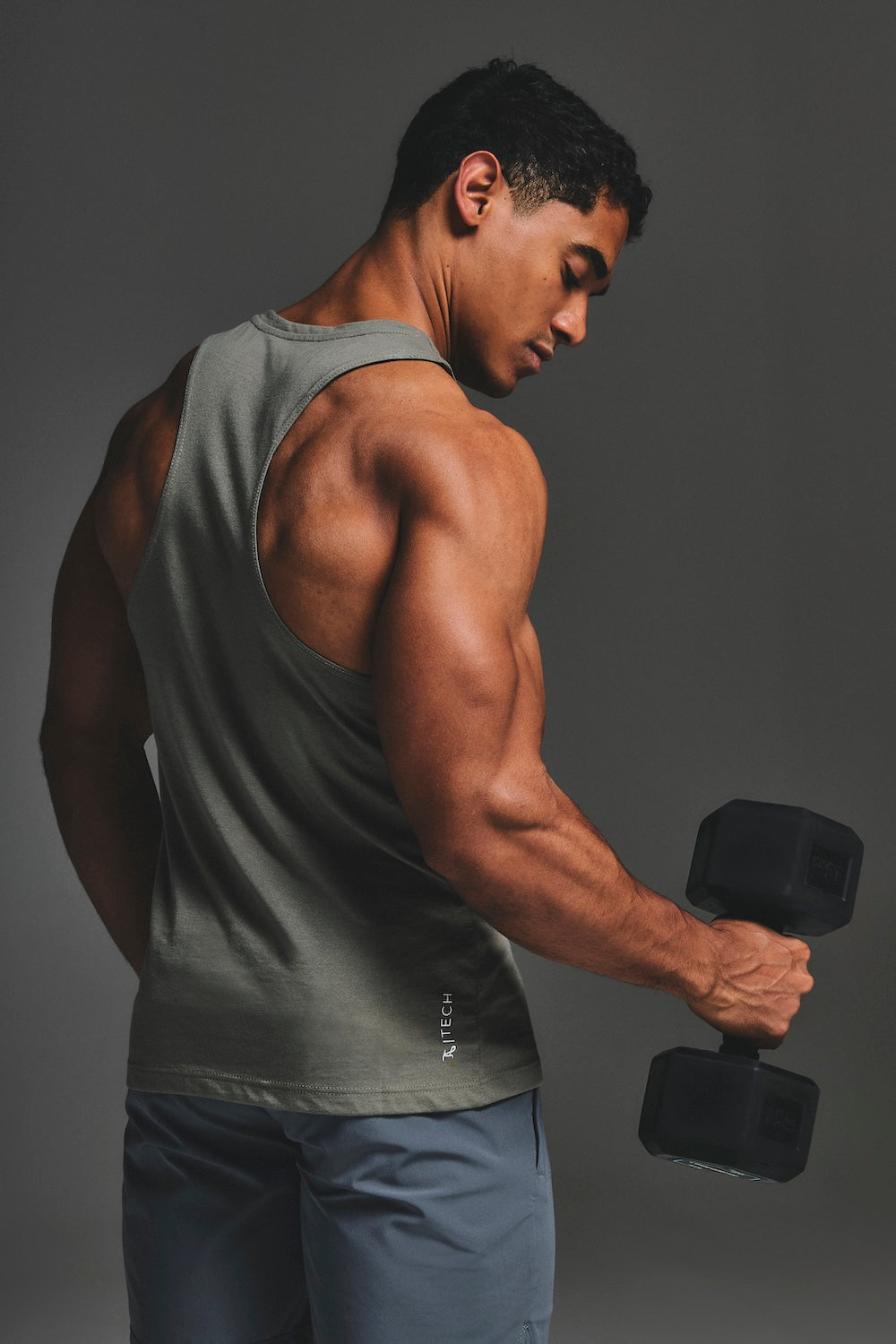 Essential Training Vest in Khaki