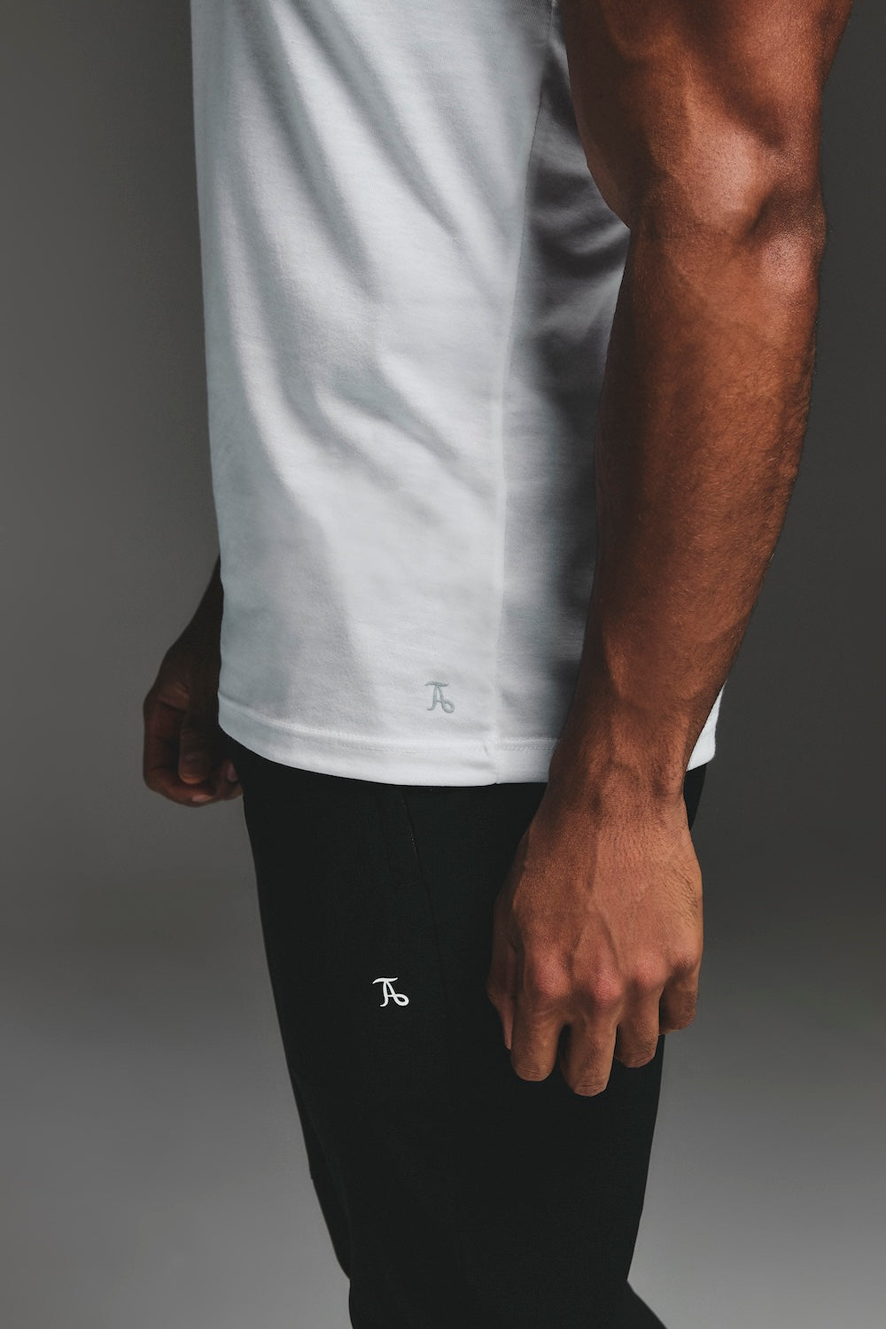 Essential Training Vest in White