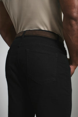Muscle Fit Stretch Jeans in Black