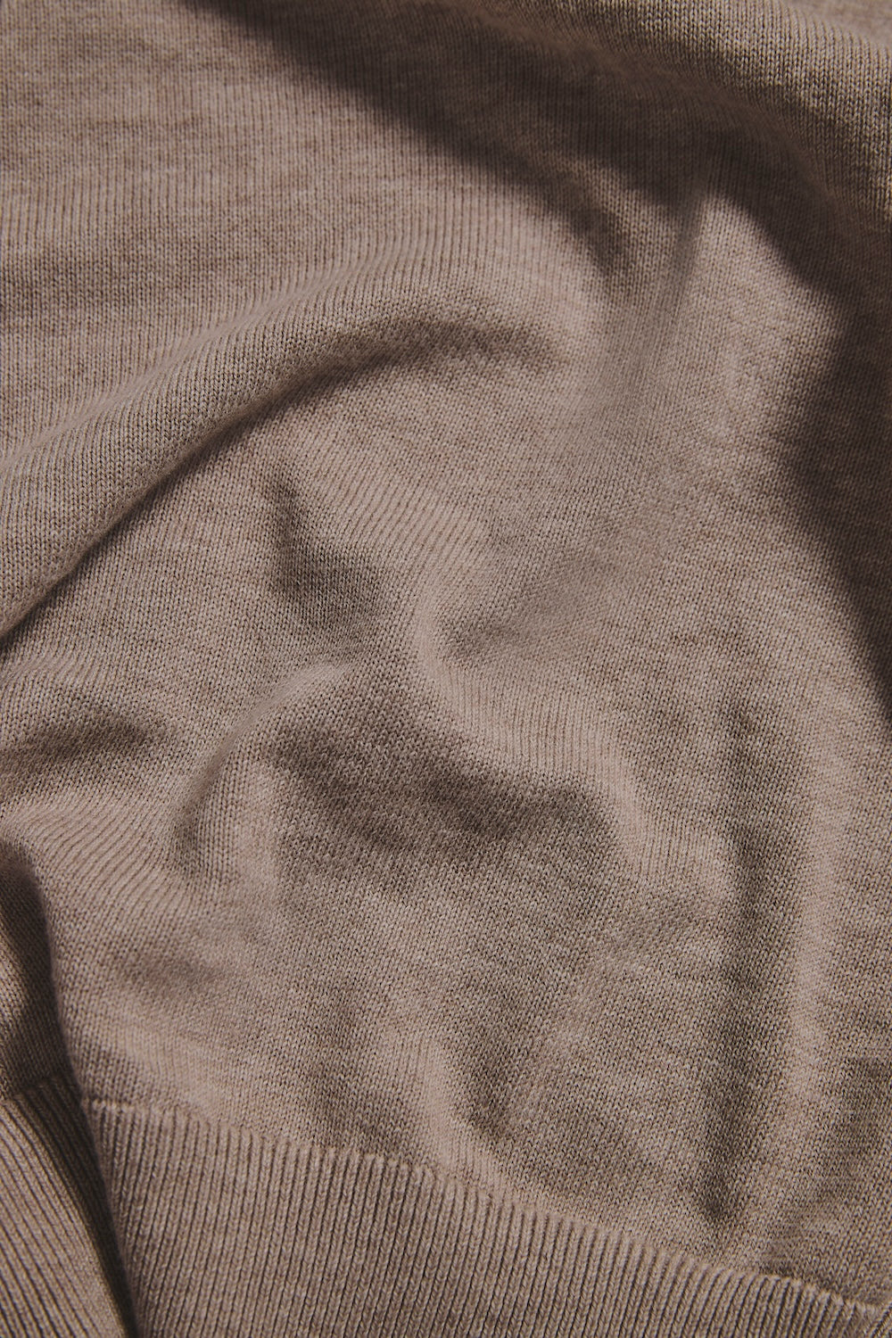 Pure Cotton Knitted Open Collar Polo Shirt in Neutral Marl