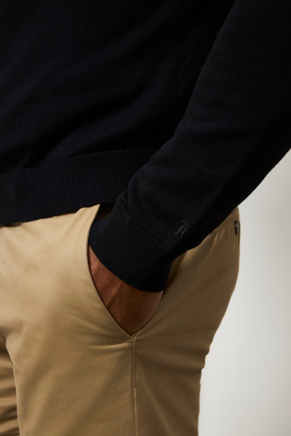 Pure Cotton Knitted V-Neck Jumper in Black