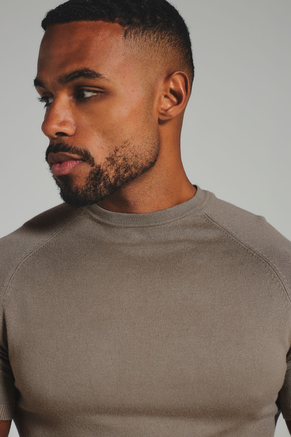 Fine Gauge Knitted T-Shirt in Khaki