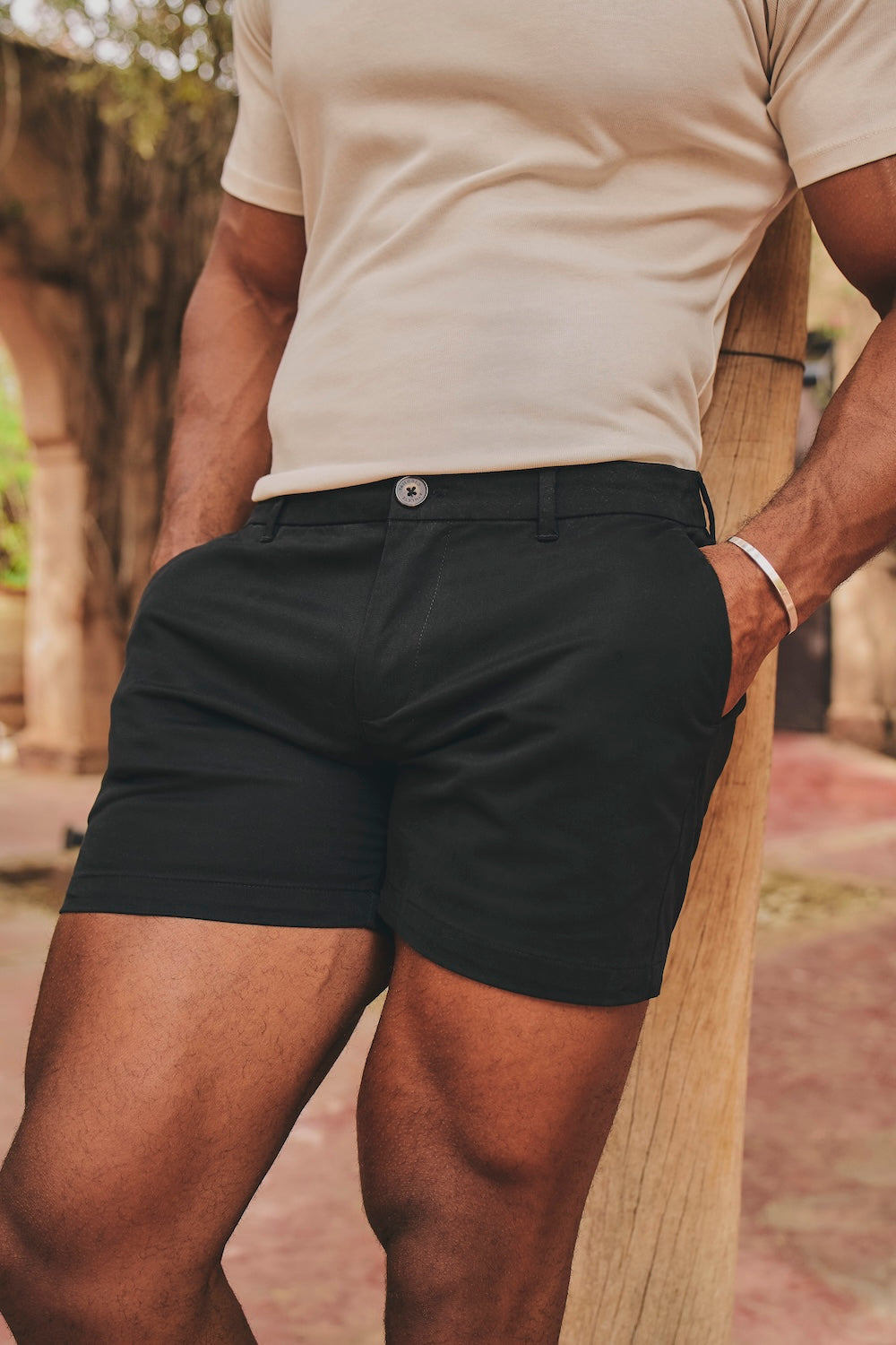Muscle Fit Stretch Chino Shorts - Shorter Length in Black