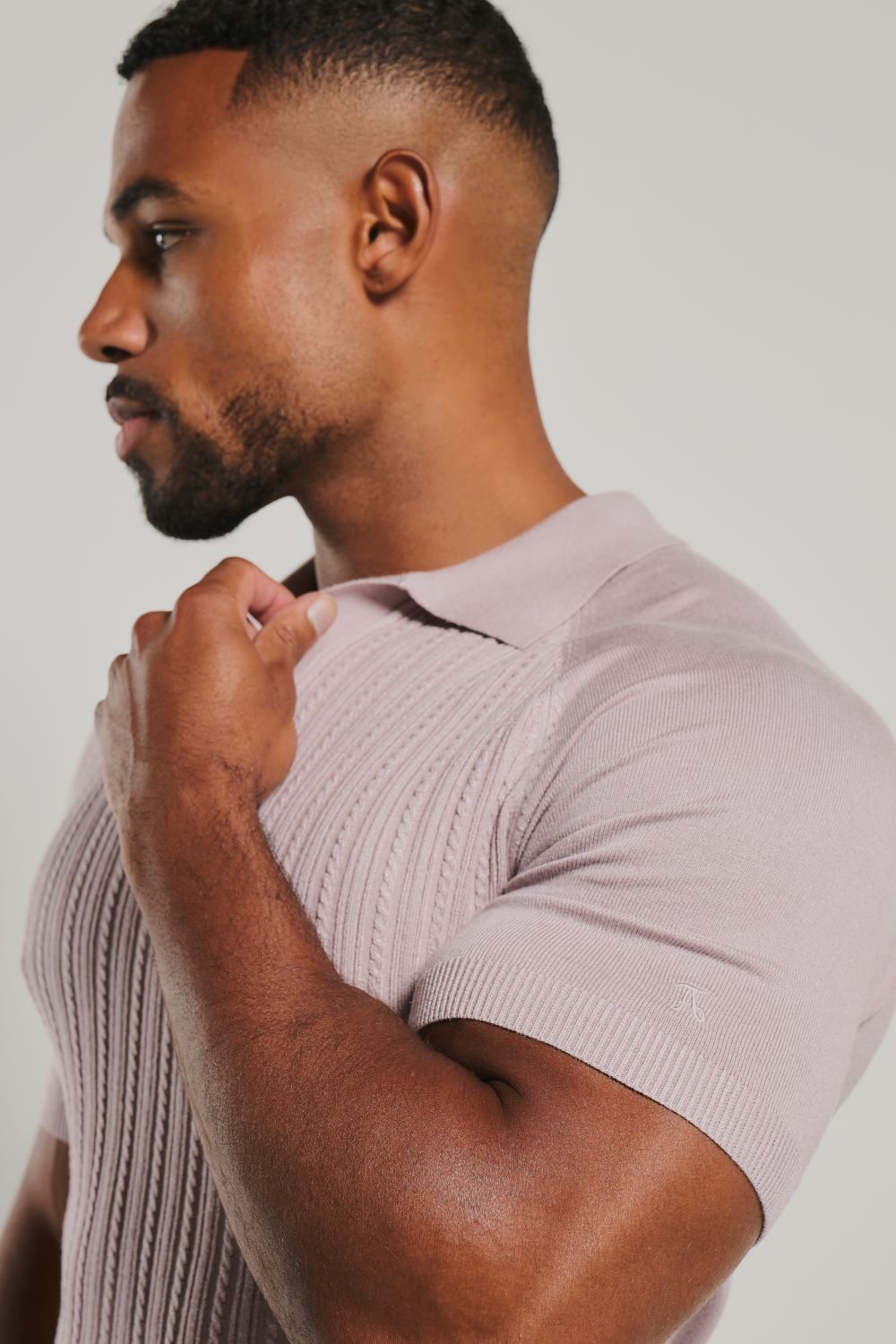 Fine Cable Knitted Open Collar Polo Shirt in Dusky Pink