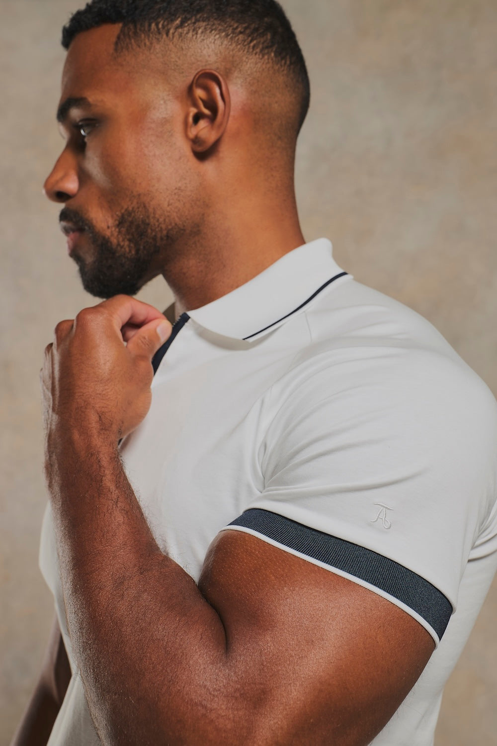 Mercerised Cotton Tipped Zip Neck Polo Shirt in White and Navy