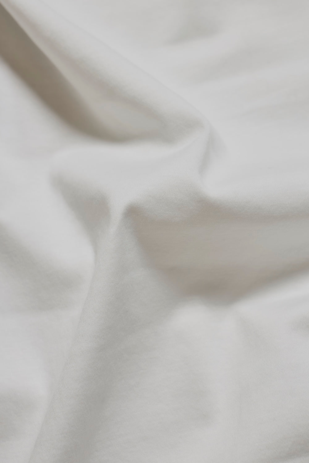 Mercerised Cotton Tipped Zip Neck Polo Shirt in White and Navy