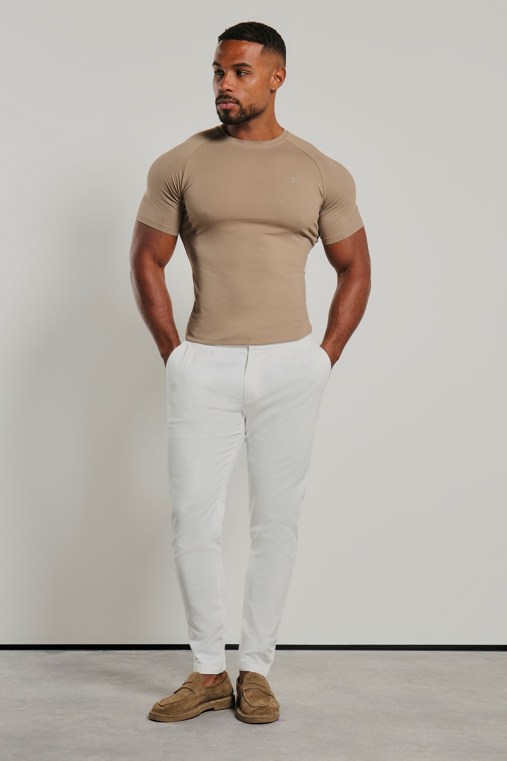Muscle Fit T-Shirt in Mushroom