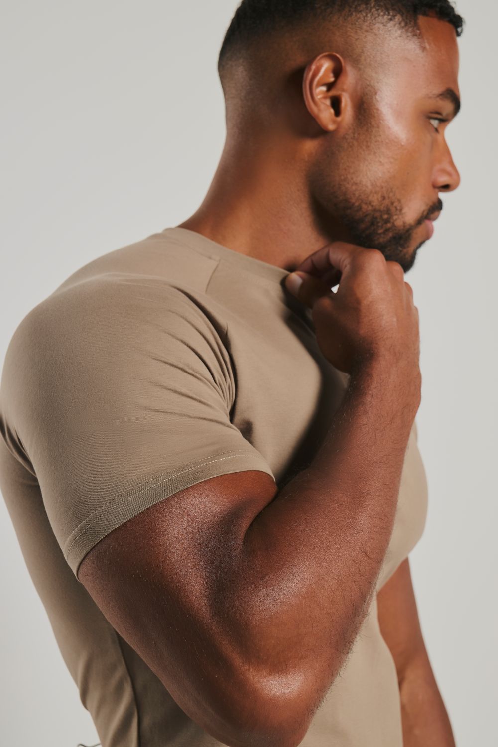 Muscle Fit T-Shirt in Mushroom