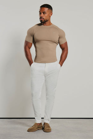 Muscle Fit T-Shirt in Mushroom