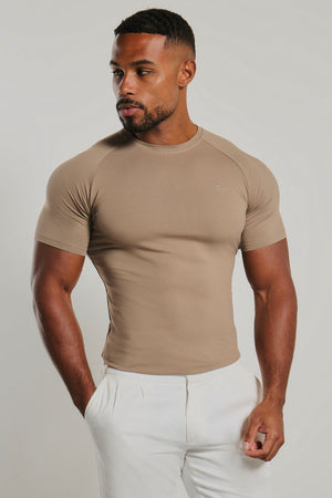 Muscle Fit T-Shirt in Mushroom