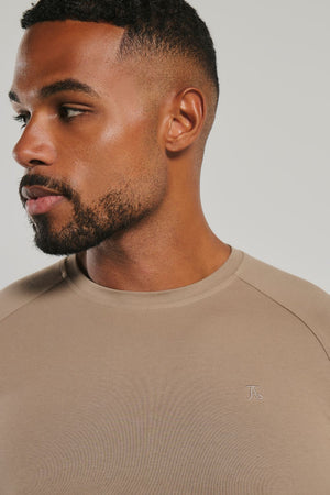 Muscle Fit T-Shirt in Mushroom