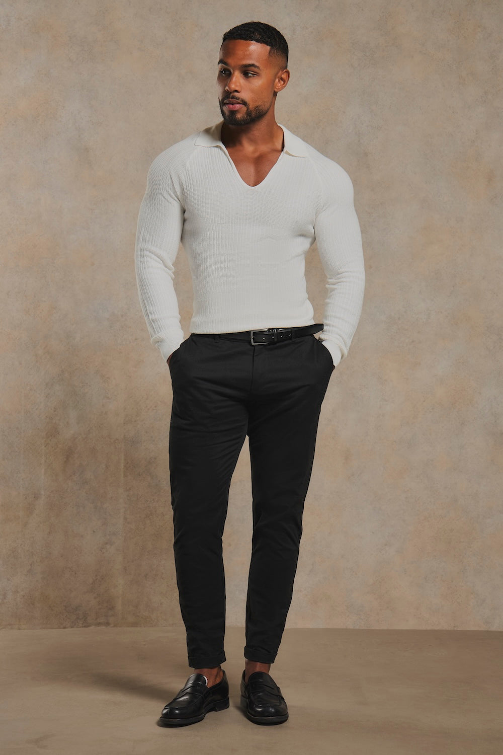 Textured Knitted V Neck Open Collar Polo Shirt in White