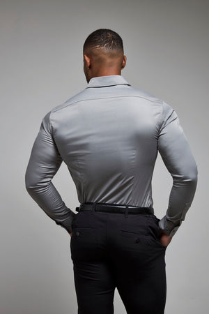 Muscle Fit Dress Shirt in Grey