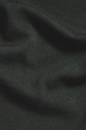 Extra Fine Merino Wool Crew Neck Jumper in Dark Evergreen