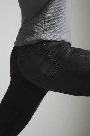Muscle Fit Stretch Jeans in Grey
