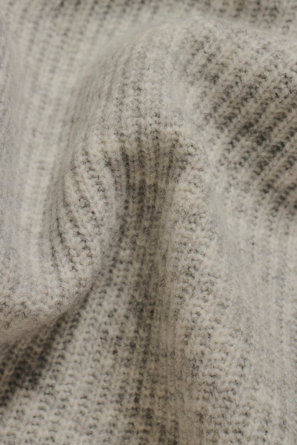 Fisherman Rib Half Zip in Soft Grey Marl