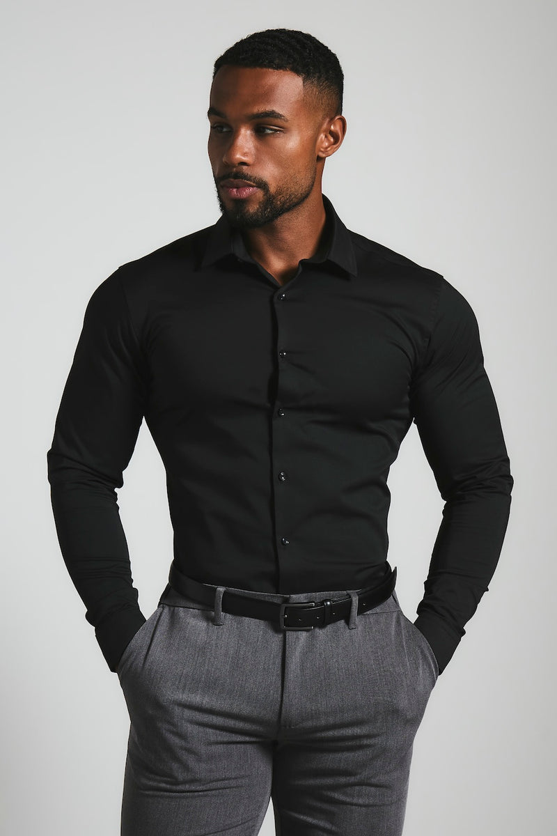 Muscle Fit Dress Shirt in Black