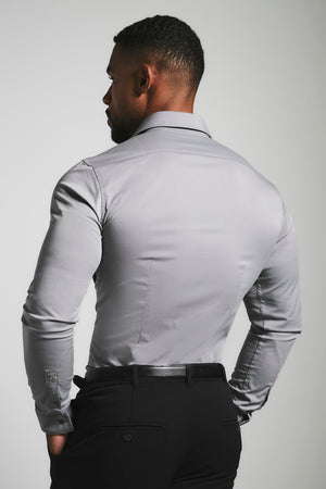 Muscle Fit Dress Shirt in Grey