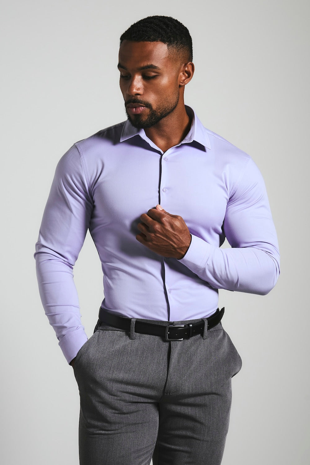 Muscle Fit Dress Shirt in Lilac
