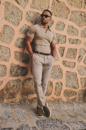 Lightweight Semi-plain Trousers in Taupe