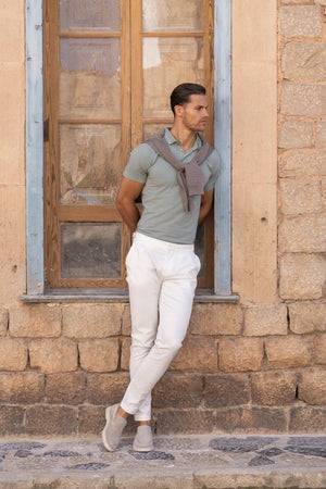 Smart Pleated Cotton Side Adjust Trouser in White - TAILORED ATHLETE - ROW