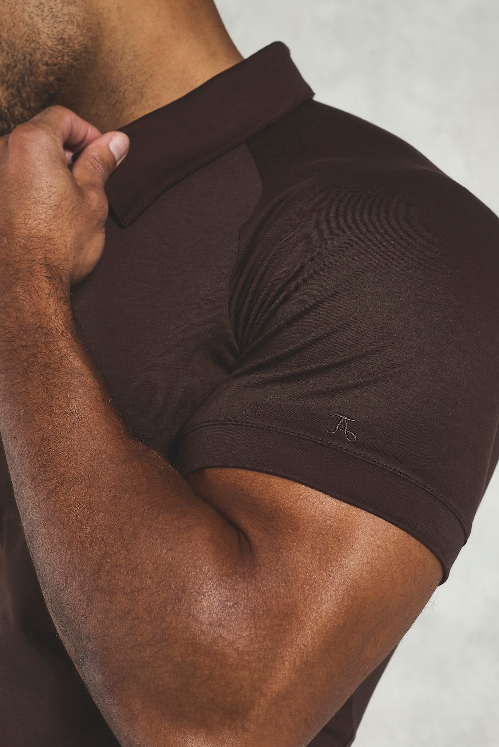 Luxe Smart Polo Shirt in Chocolate