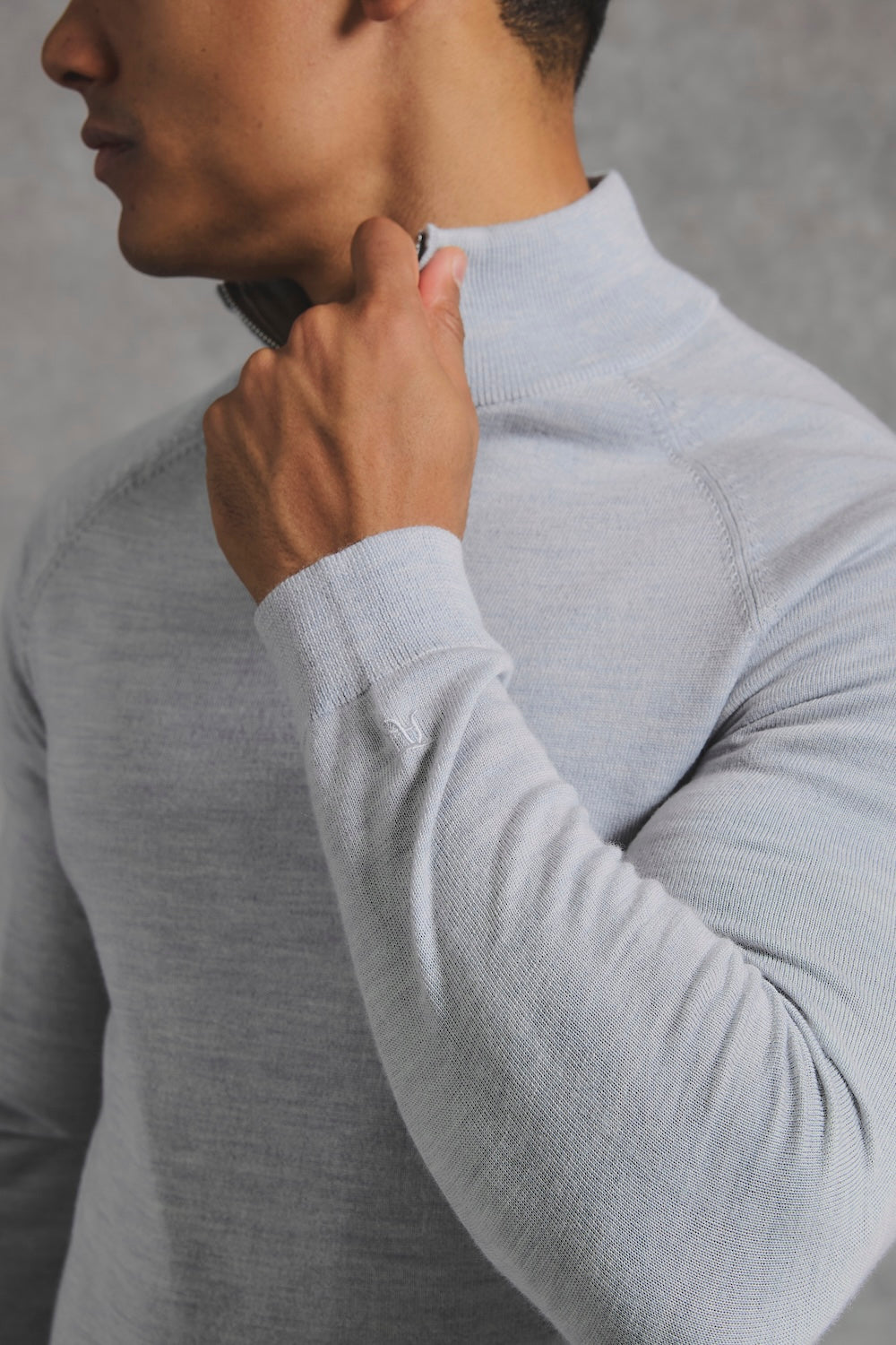 Extra Fine Merino Wool Half Zip Neck Jumper in Dove Grey