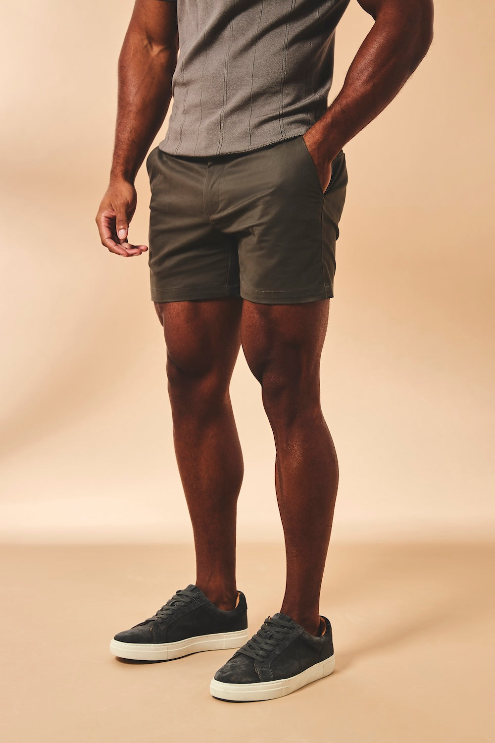 Muscle Fit Stretch Chino Shorts-Shorter Length in Mocha