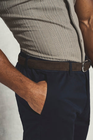 Muscle Fit Cotton Stretch Chino Trouser in Navy