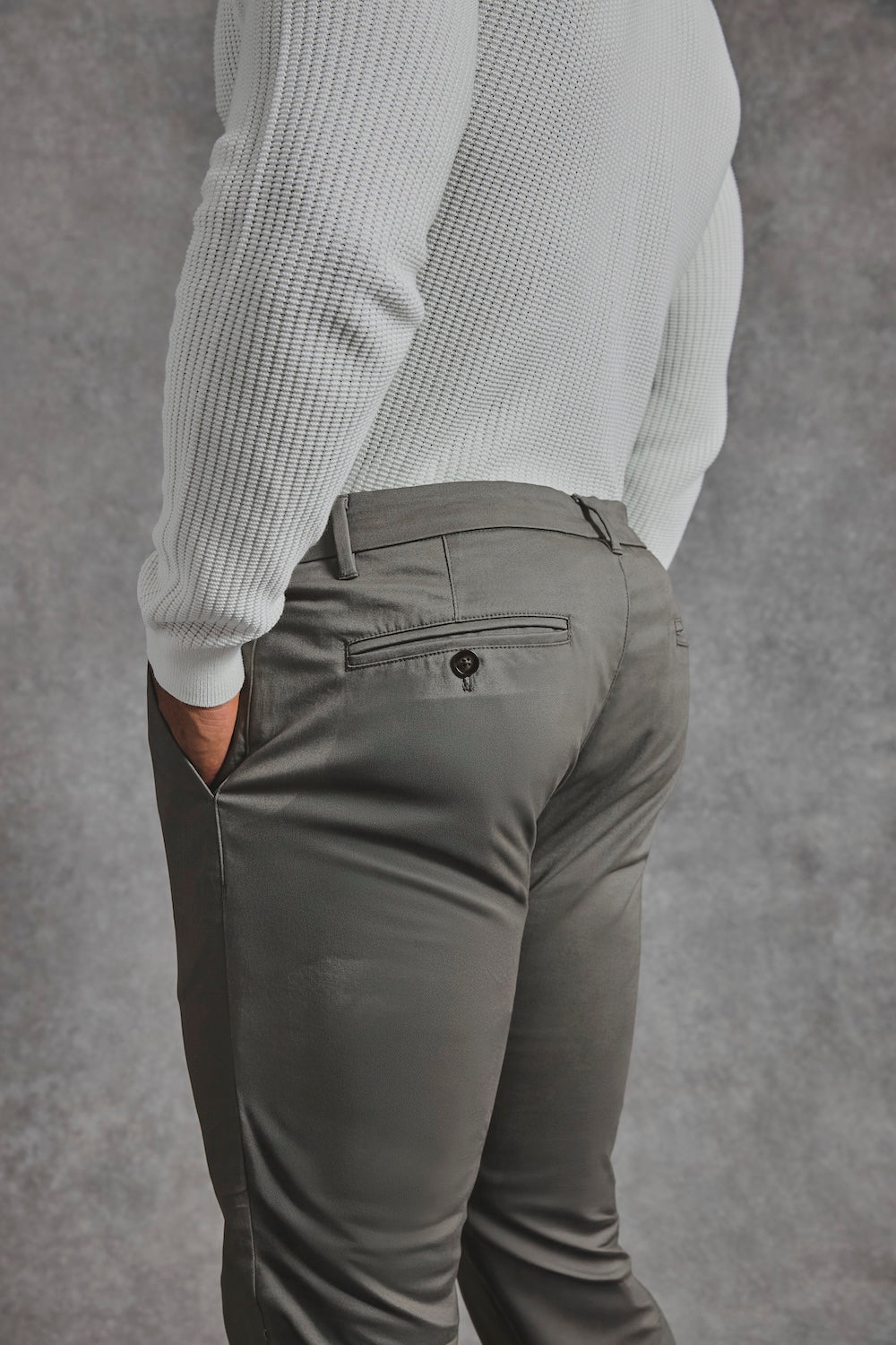 Muscle Fit Cotton Stretch Chino Trouser in Khaki