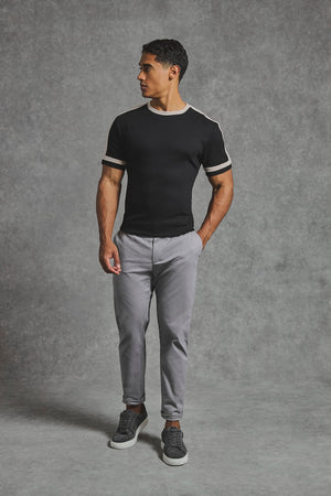 Muscle Fit Cotton Stretch Chino Trouser in Pale Grey