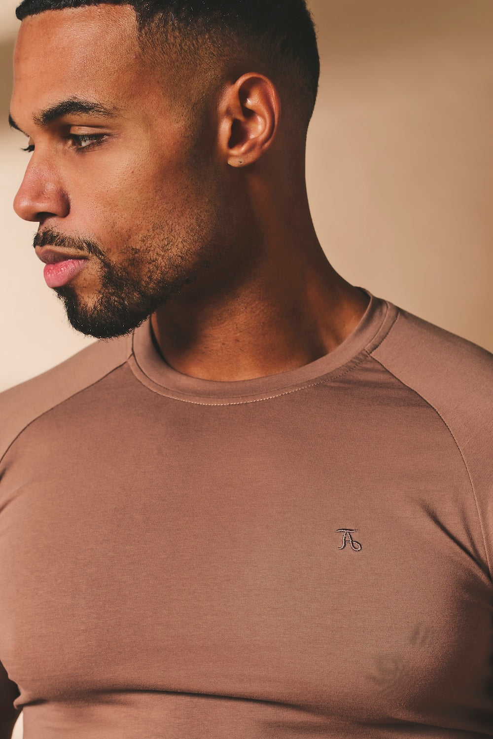 Muscle Fit T-Shirt in Soft Walnut