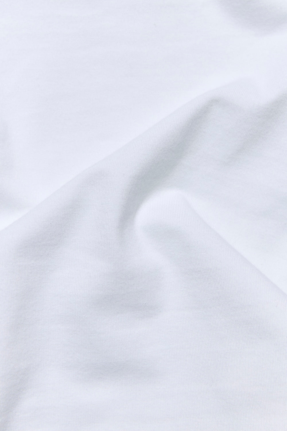 Muscle Fit V-Neck in White