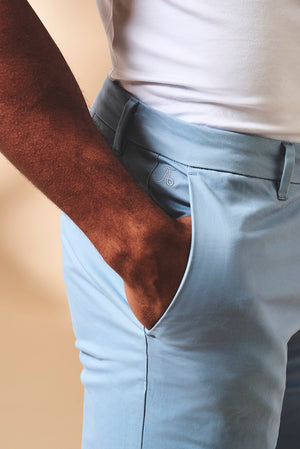 Muscle Fit Stretch Chino Shorts in Light Blue
