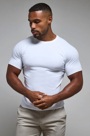 Muscle Fit T-Shirt in White