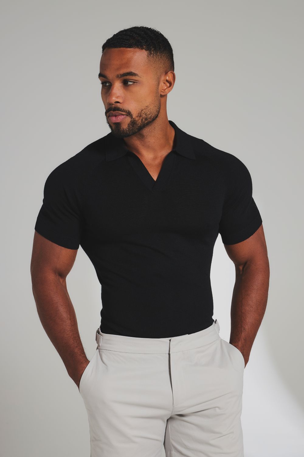 Extra Fine Merino Wool Knitted Open Collar Polo Shirt in Black
