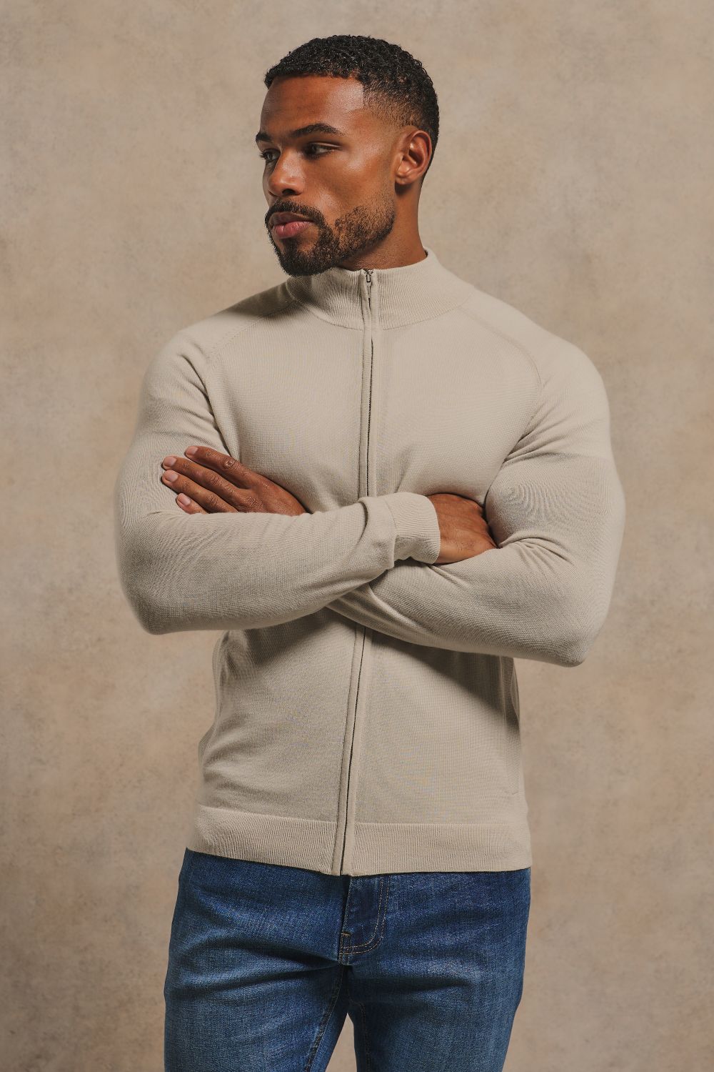 Extra Fine Merino Wool Knitted Zip Through in Ecru