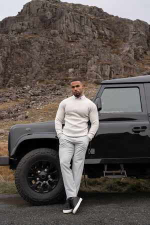 Fisherman Crew Neck Jumper in Soft Grey