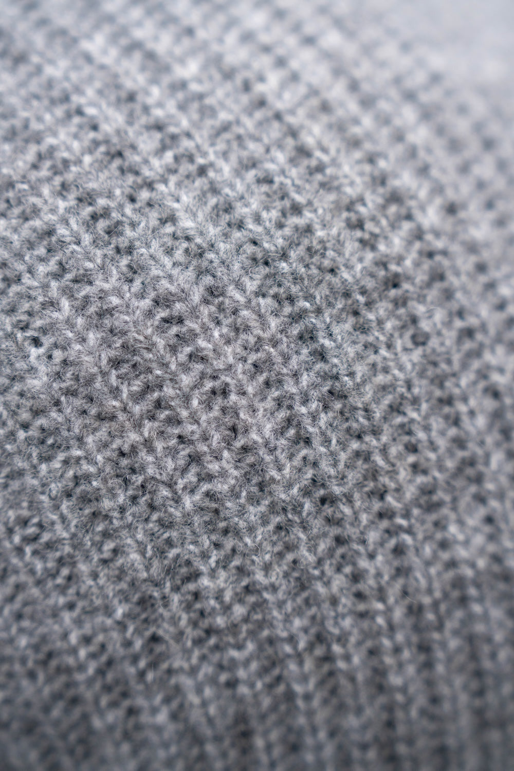 Fisherman Rib Half Zip in Mid Grey Marl