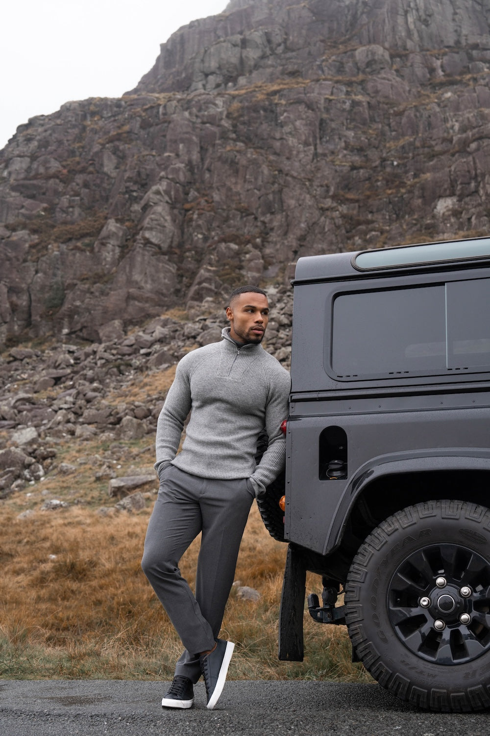 Fisherman Rib Half Zip in Mid Grey Marl