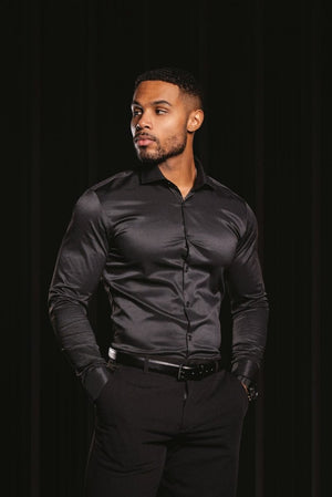 Cutaway Collar Twill Shirt in Black - TAILORED ATHLETE - ROW