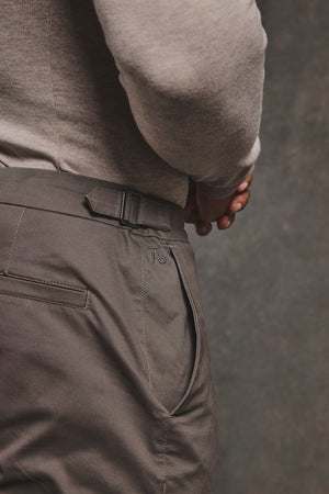 Smart Chino Side Adjuster Trousers in Mocha