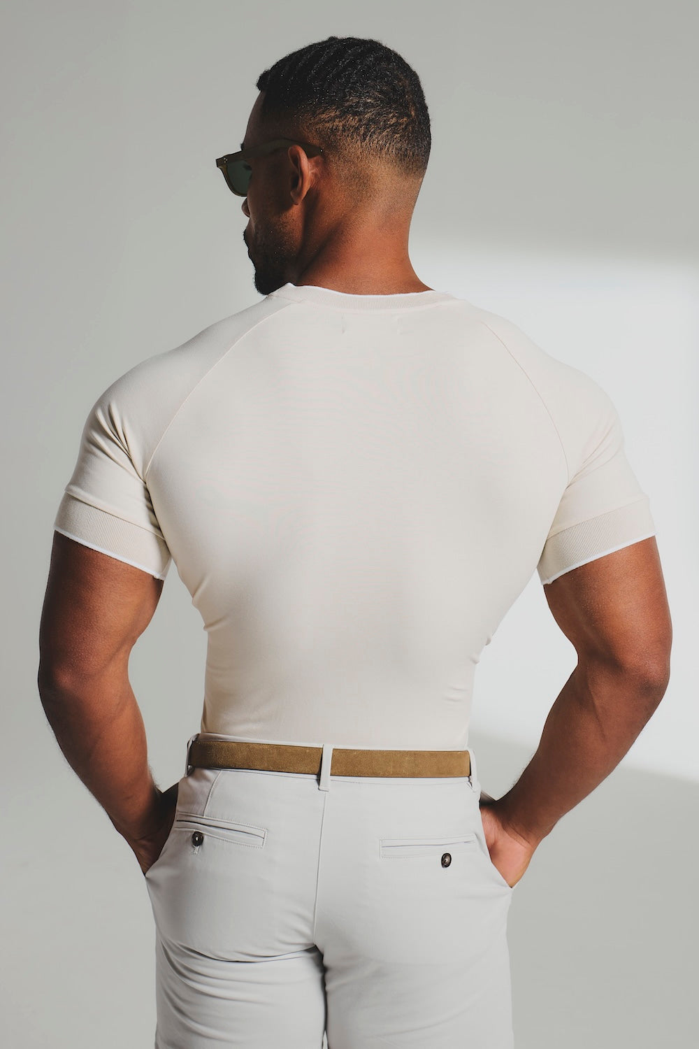 Fine Tipped T-Shirt in Alabaster and White
