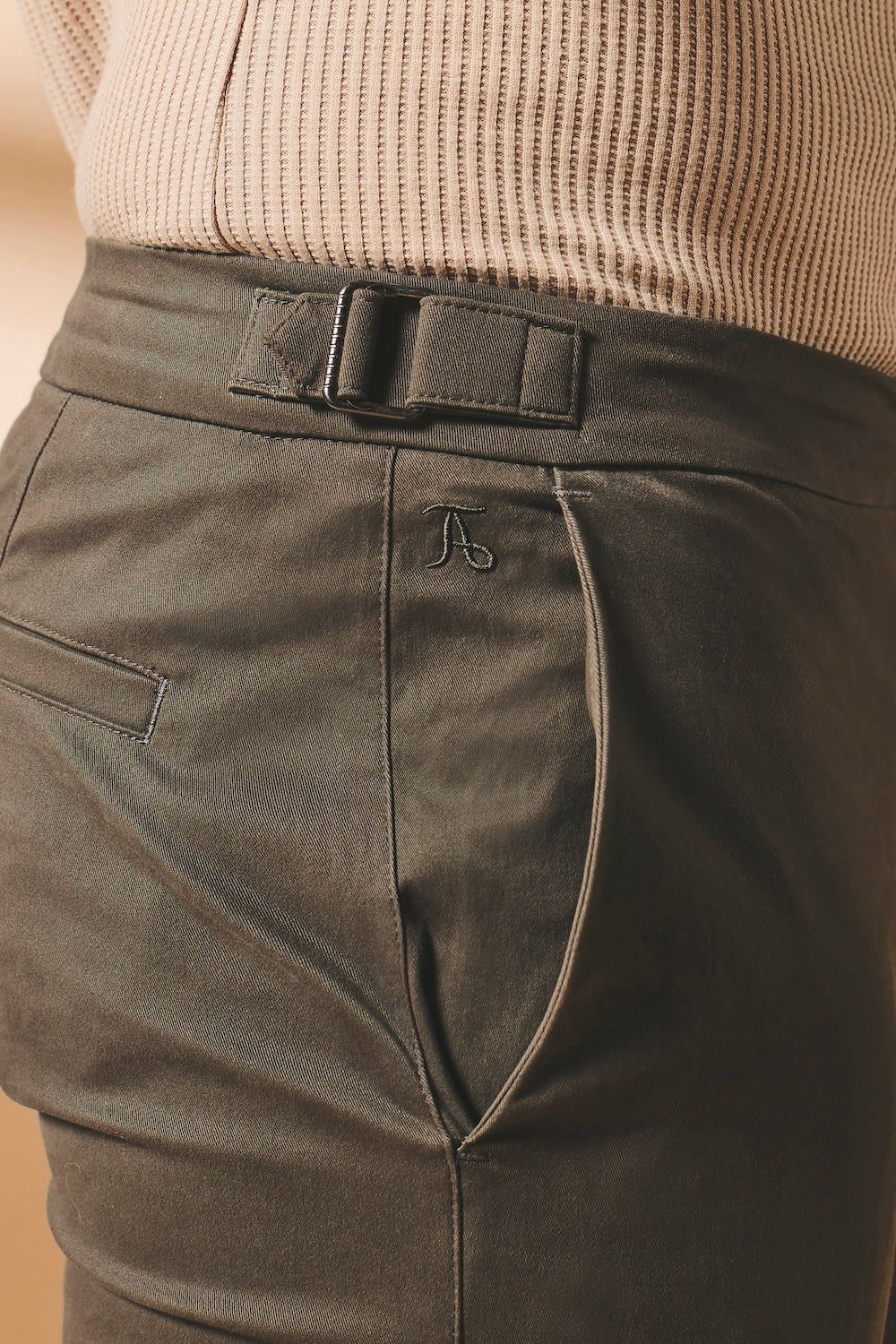 Smart Chino Side Adjuster Trousers in Mocha